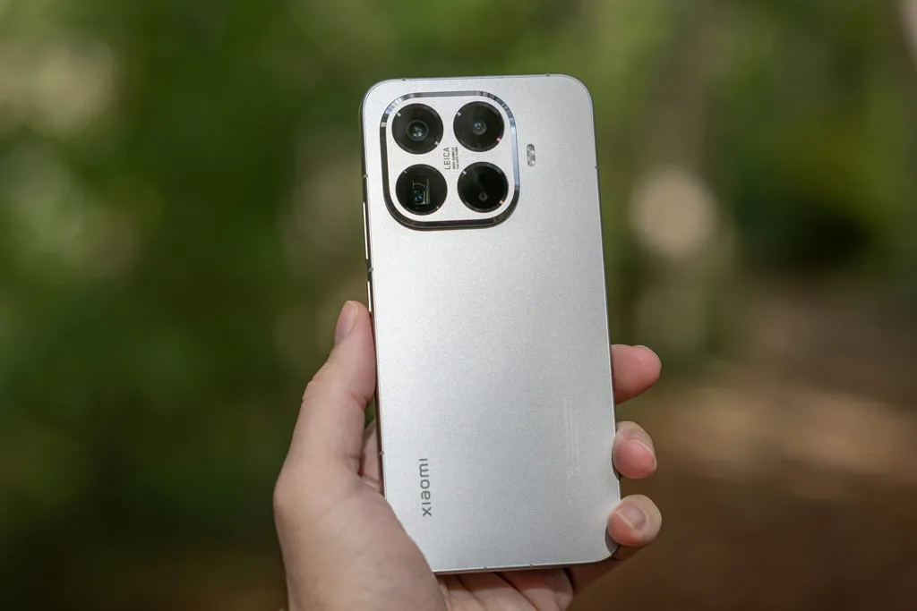 Xiaomi 15T Review: A Comprehensive Analysis of Specifications, Camera, and Performance in 2026